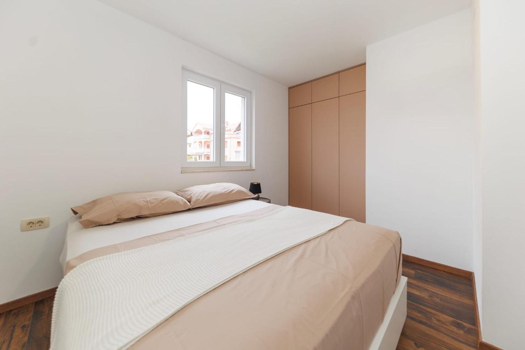 Apartments 23 And 25 With Free Private Parking Zadar Exteriör bild